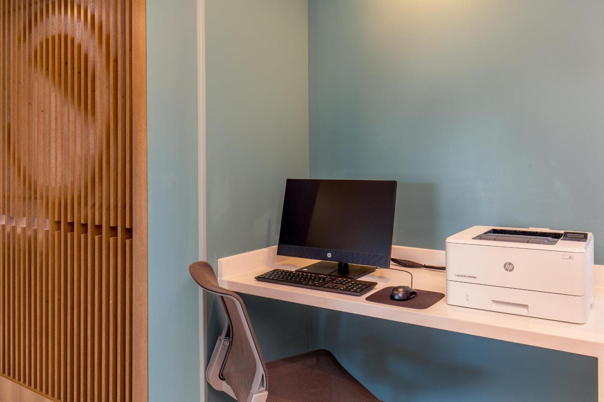 Element Chelmsford Hotel Екстериор снимка